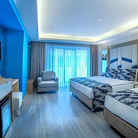 Downtown Sirkeci 3*