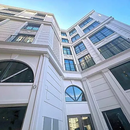 Downtown Sirkeci Hotel 3*